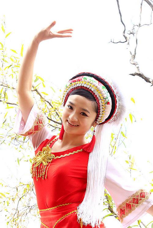 云滇梦行，云南砥砺前行的自我成就之旅